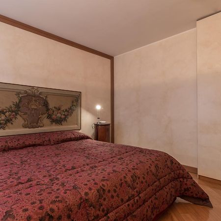 La Fenice Double Canal View Венеція Екстер'єр фото