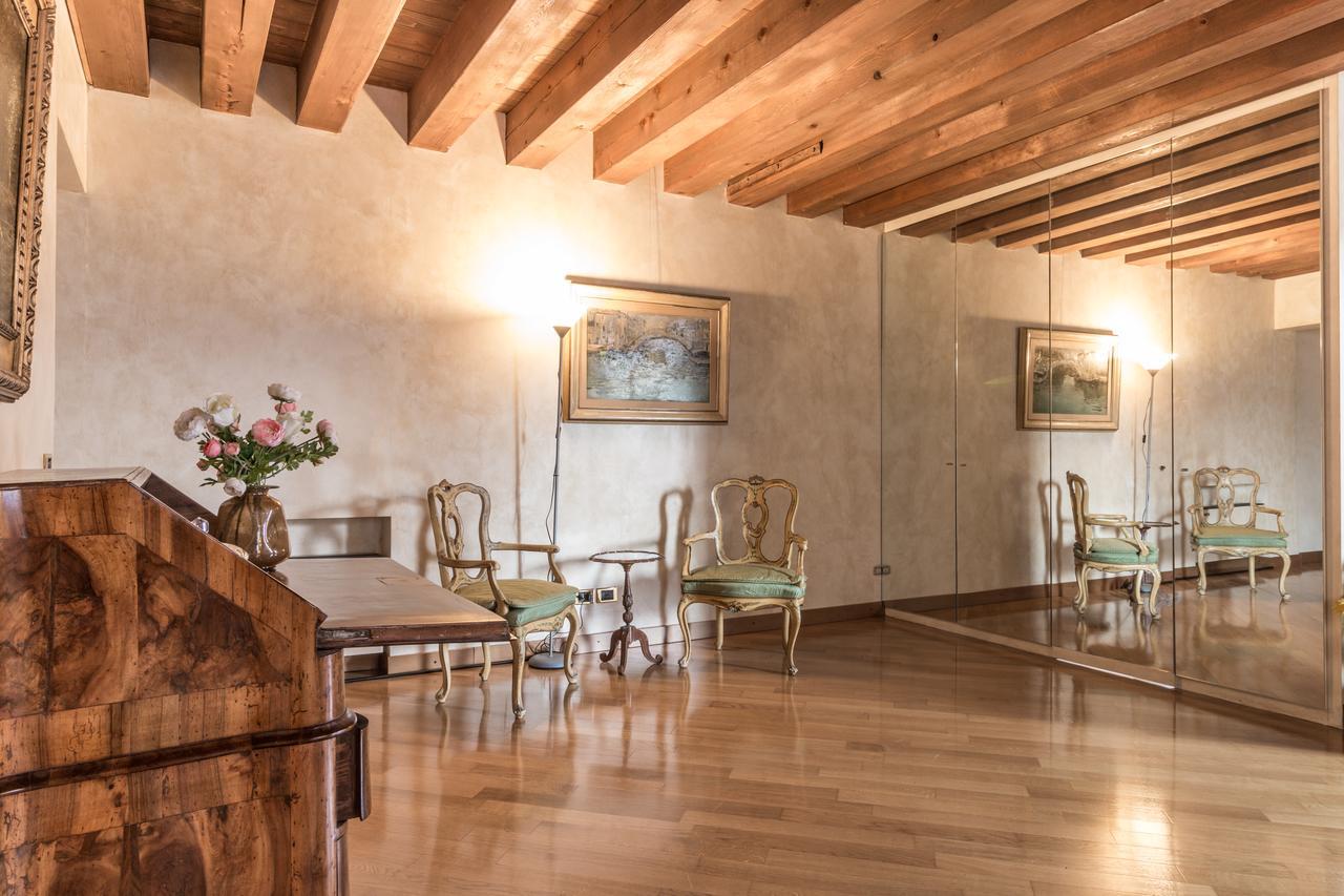 La Fenice Double Canal View Венеція Екстер'єр фото